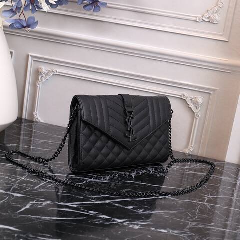 Saint Laurent Envelope Black 22x15x6cm crossbody Premium Replica