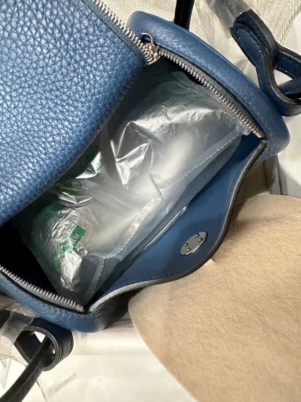 Hermes Lindy Blue mini shoulder — AAA Quality Replica