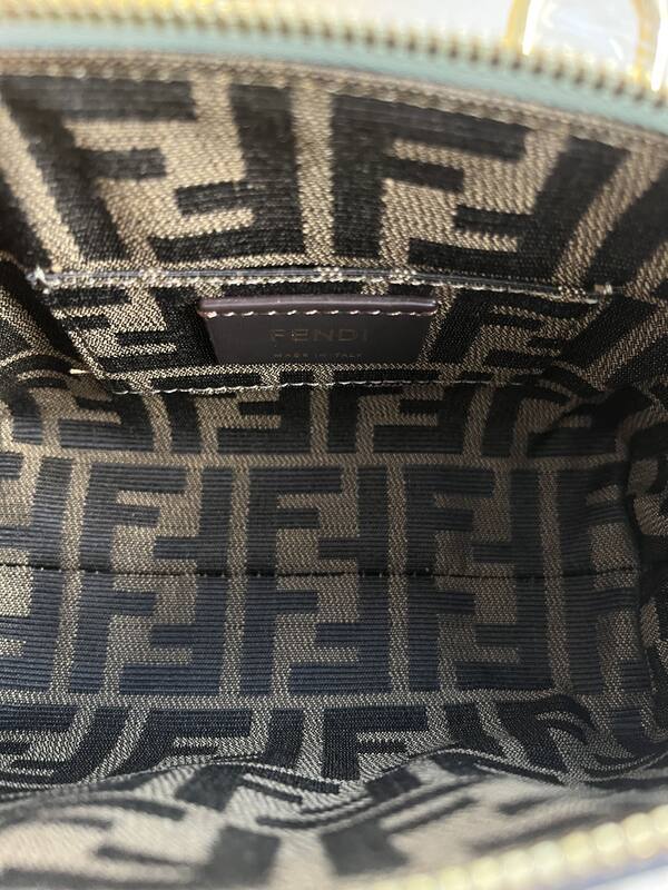 Fendi shoulder bag — Premium Replica
