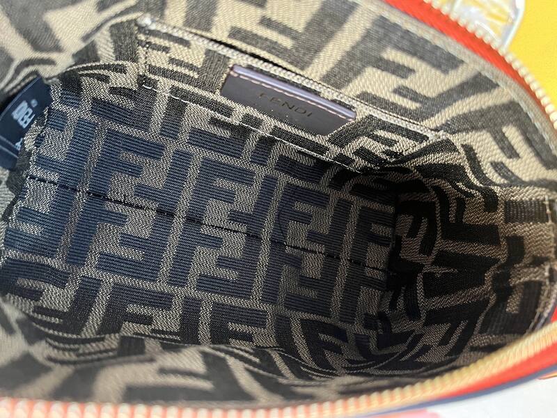Fendi shoulder bag — Top Quality Replica