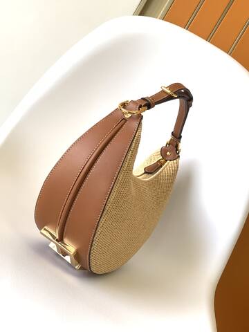 Fendi Brown 25x18x10cm shoulder bag 1 1 Replica