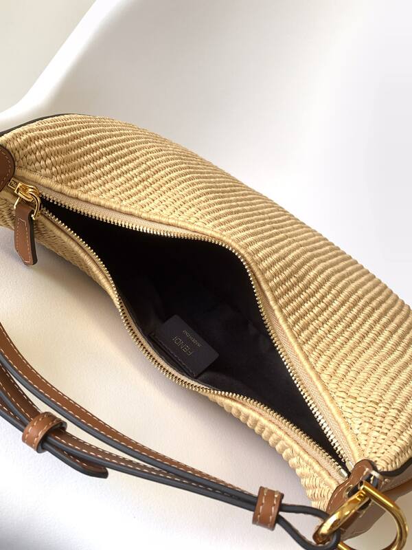 Fendi Brown 25x18x10cm shoulder bag — 1:1 Replica