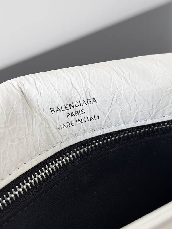 Balenciaga White shoulder bag — 1:1 Replica