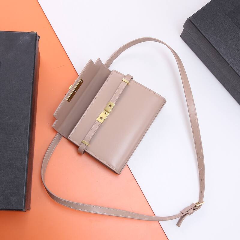 Saint Laurent Manhattan Beige crossbody — 1:1 Replica