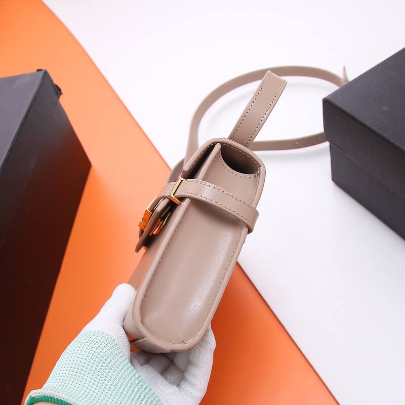 Saint Laurent Manhattan Beige crossbody — 1:1 Replica