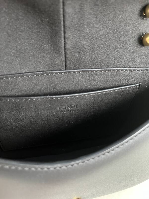 Fendi shoulder bag — 1:1 Replica