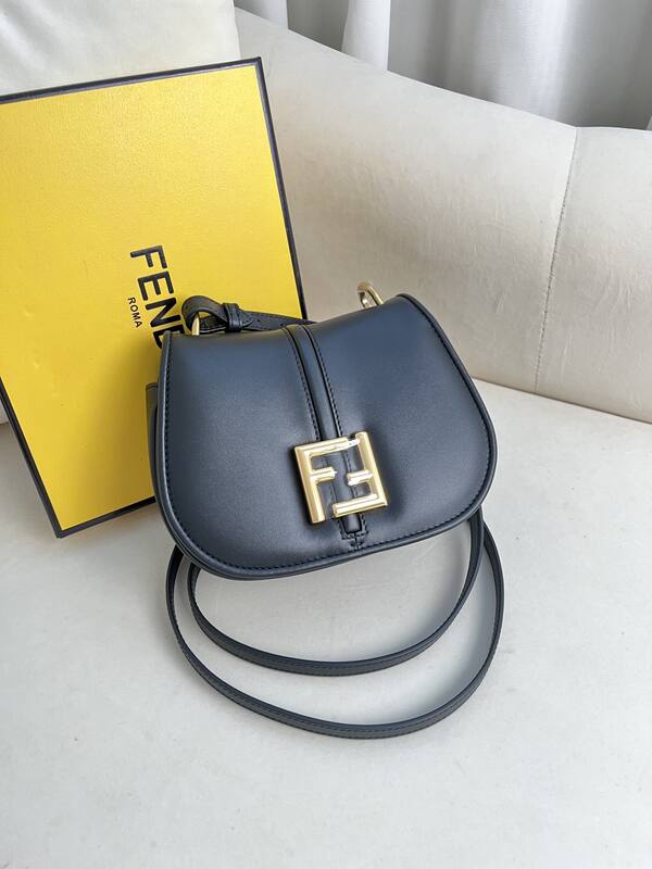 Fendi shoulder bag — 1:1 Replica