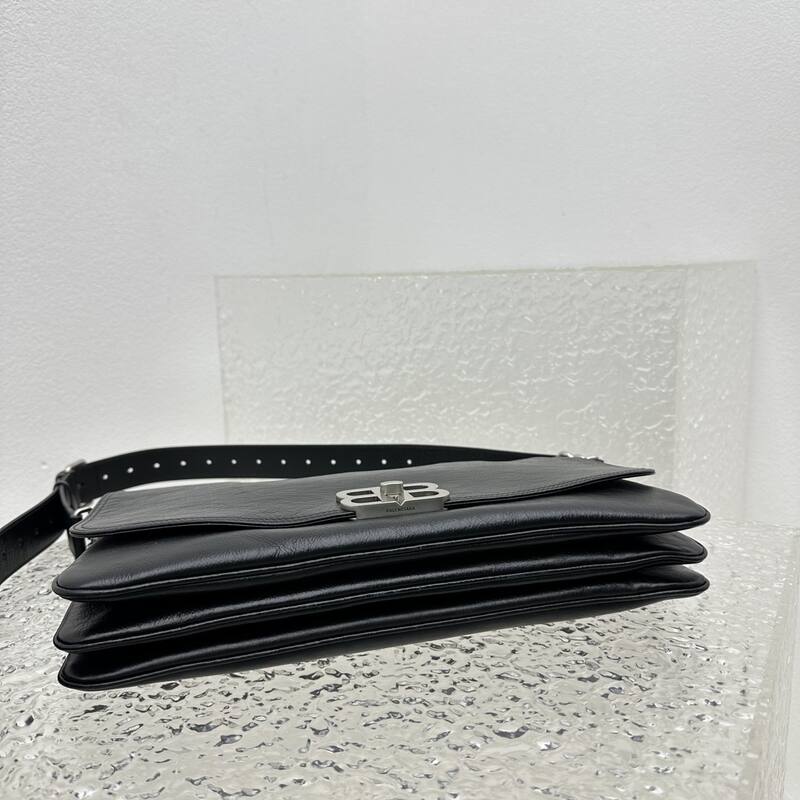 Balenciaga Black shoulder bag — 1:1 Replica