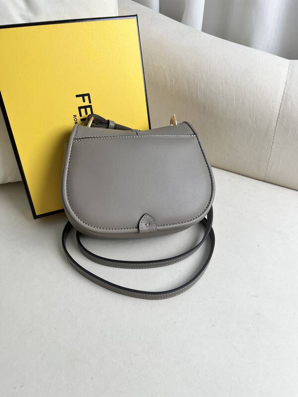 Fendi shoulder bag — Top Quality Replica