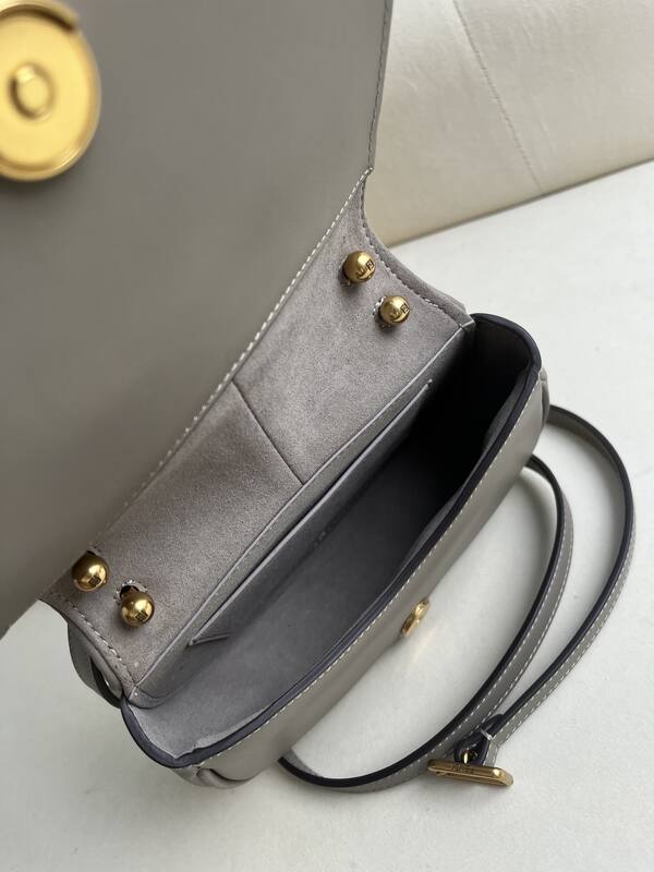 Fendi shoulder bag — Top Quality Replica