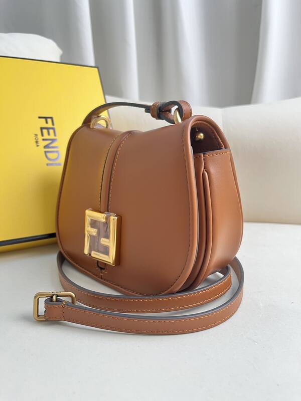 Fendi shoulder bag — 1:1 Replica