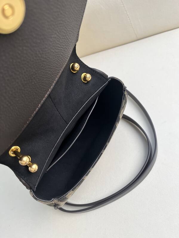 Fendi shoulder bag — Premium Replica