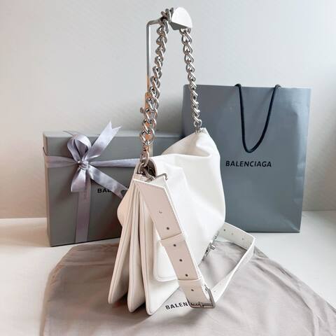 Balenciaga White 40x30x16cm shoulder bag Top Quality Replica