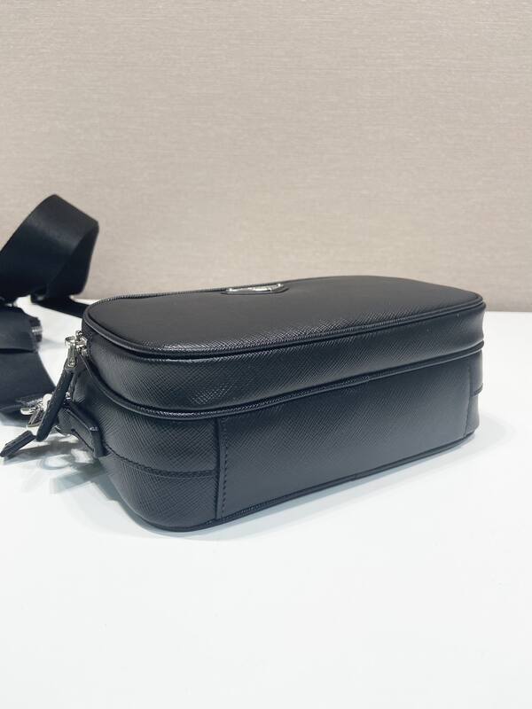 Prada Black 25x18x10cm shoulder bag — 1:1 Replica