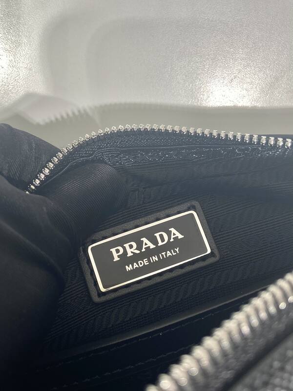 Prada Black 25x18x10cm shoulder bag — 1:1 Replica
