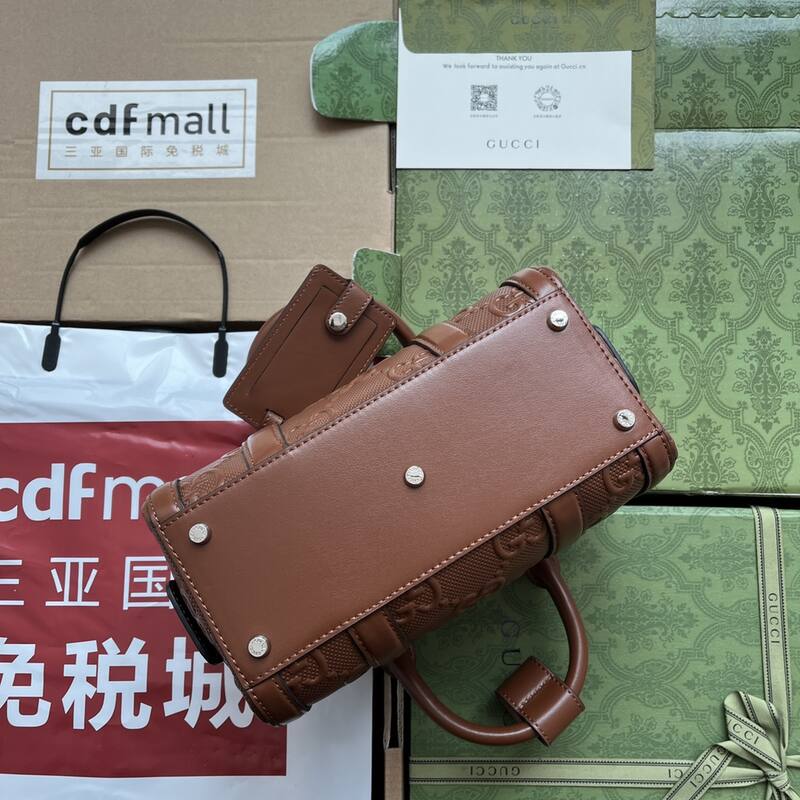 Gucci Brown GG embossed leather shoulder — AAA Quality Replica