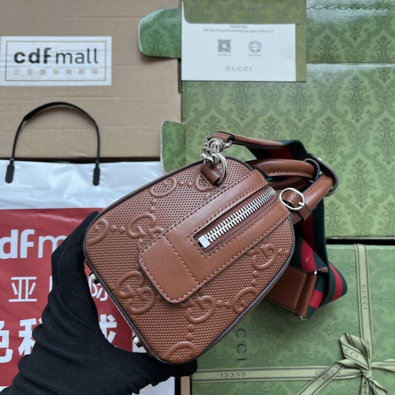 Gucci Brown GG embossed leather shoulder — AAA Quality Replica
