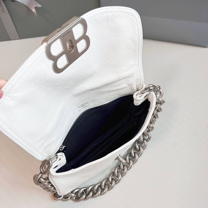 Balenciaga White 25x18x10cm shoulder bag — AAA Quality Replica
