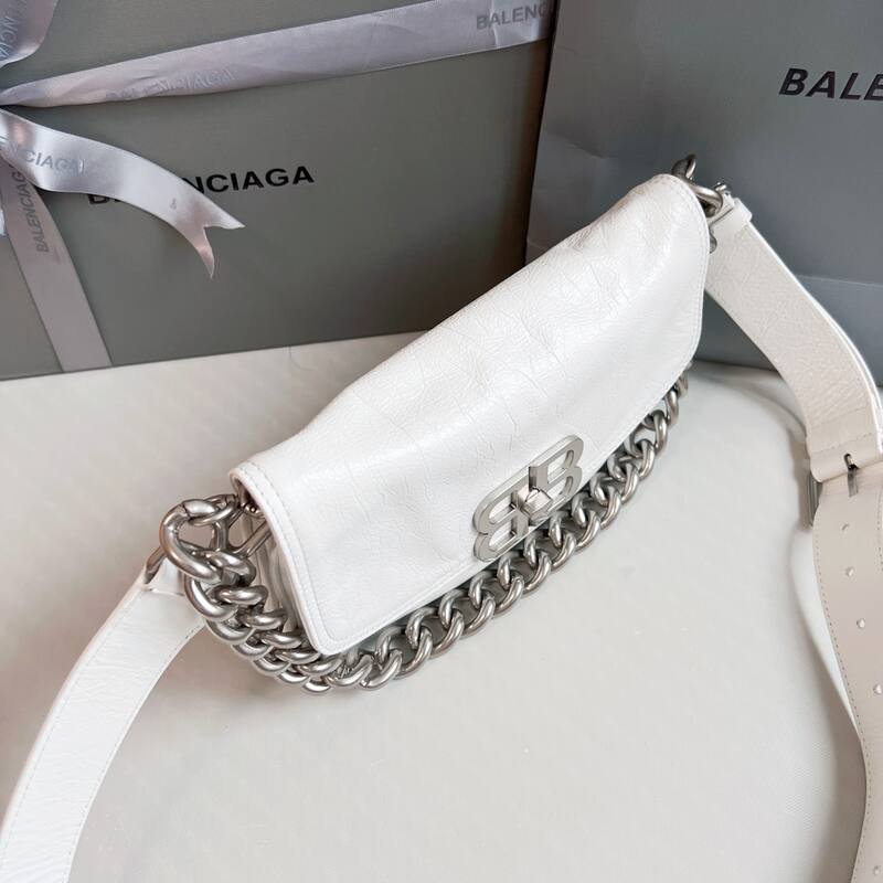 Balenciaga White 25x18x10cm shoulder bag — AAA Quality Replica