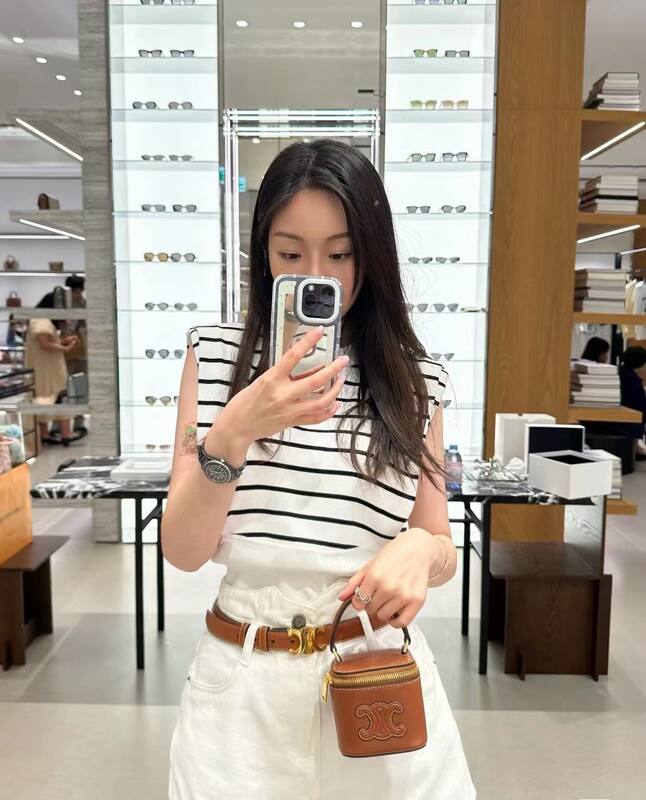 Celine Triomphe shoulder bag — Premium Replica