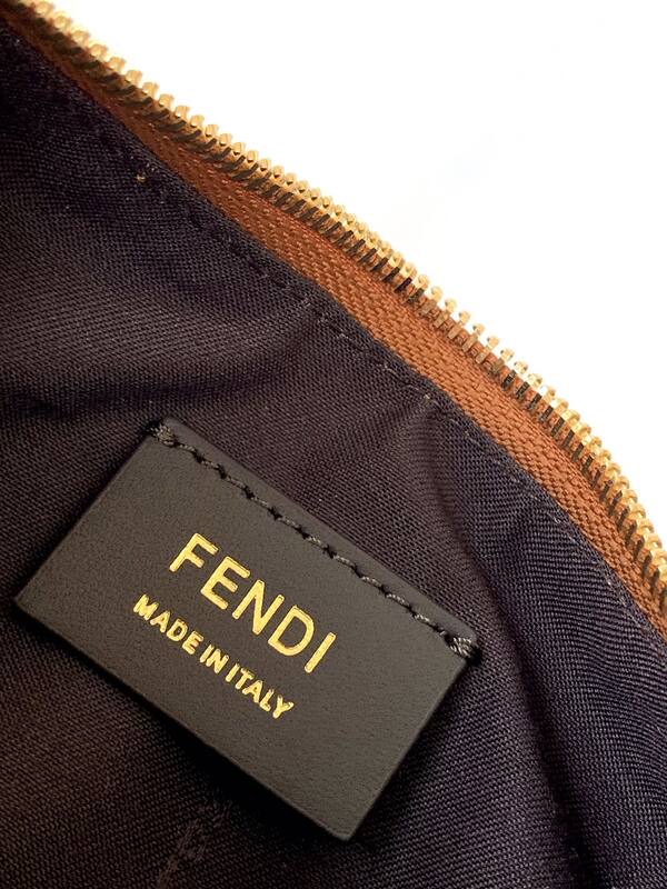 Fendi Brown 25x18x10cm shoulder bag — Top Quality Replica