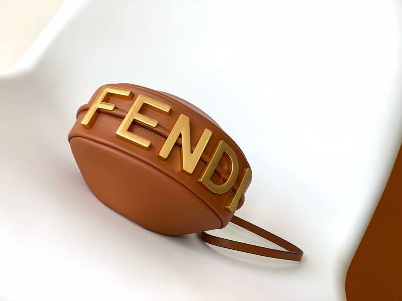 Fendi Brown 25x18x10cm shoulder bag — Top Quality Replica