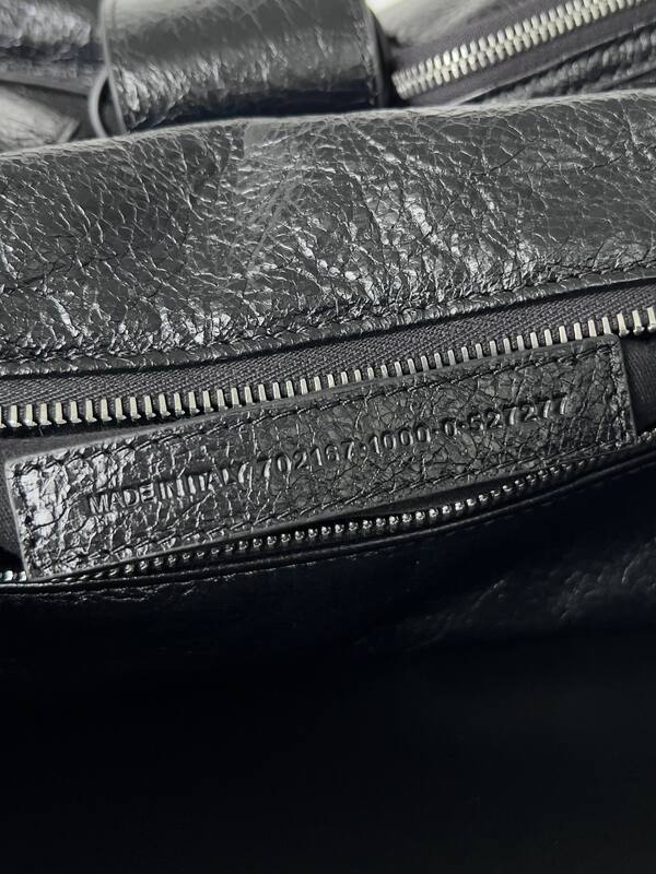 Balenciaga Black shoulder bag — Top Quality Replica