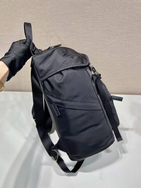 Prada Nylon black 36x25x16cm backpack — 1:1 Replica
