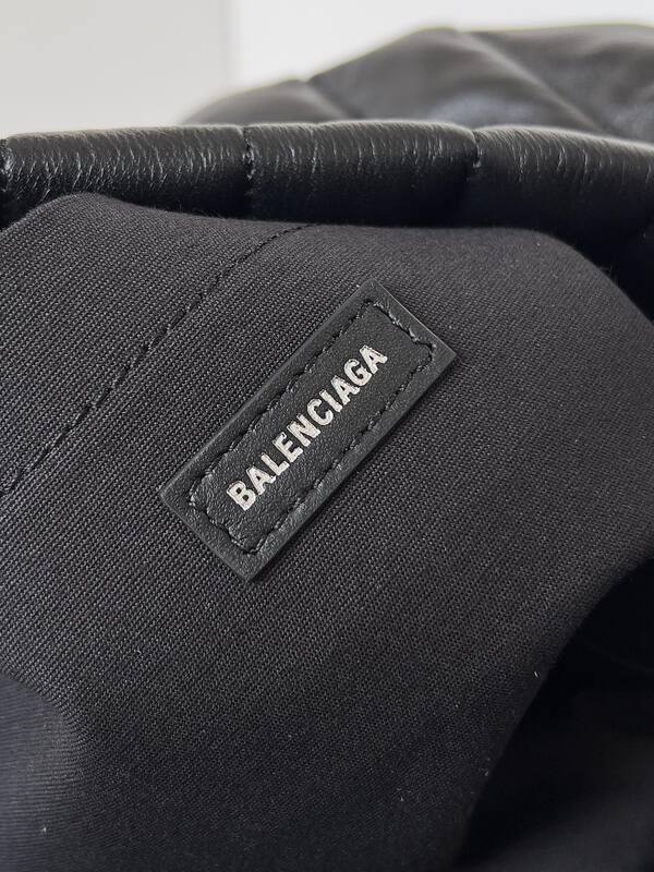 Balenciaga Black 40x30x16cm shoulder bag — Premium Replica