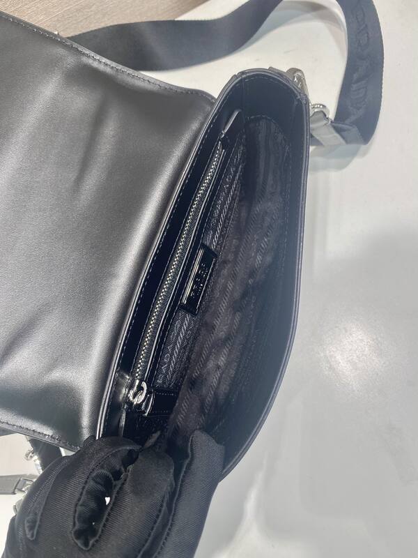 Prada Gray shoulder bag — 1:1 Replica