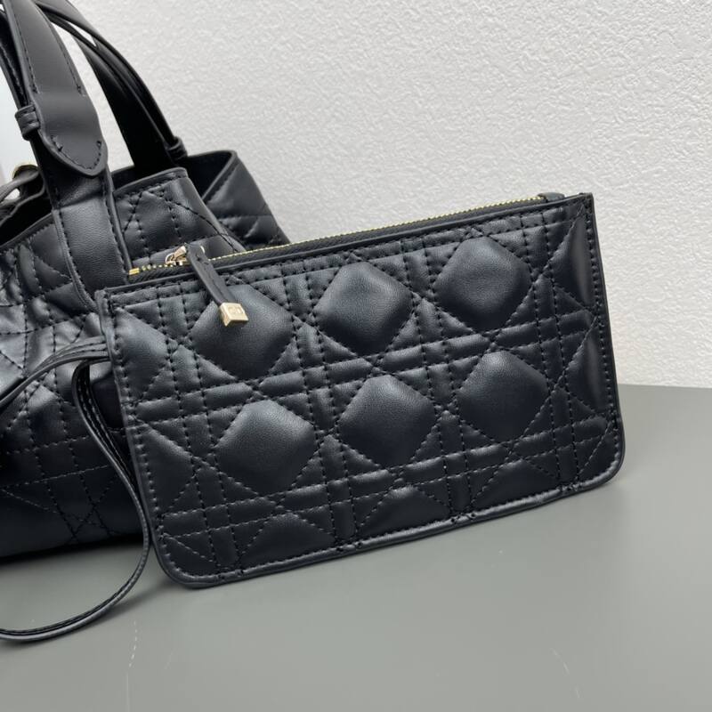 Dior Toujours Black tote — 1:1 Replica