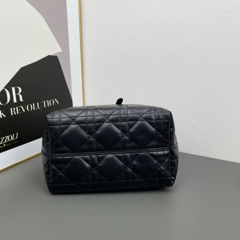 Dior Toujours Black tote — 1:1 Replica
