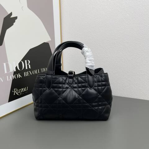 Dior Toujours Black 23cm tote 1 1 Replica