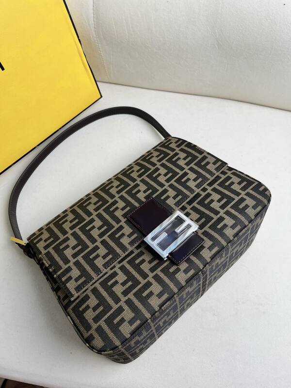 Fendi shoulder bag — AAA Quality Replica