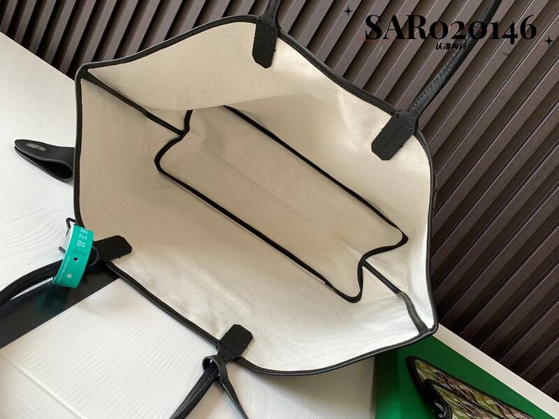 Goyard Black shoulder bag — 1:1 Replica