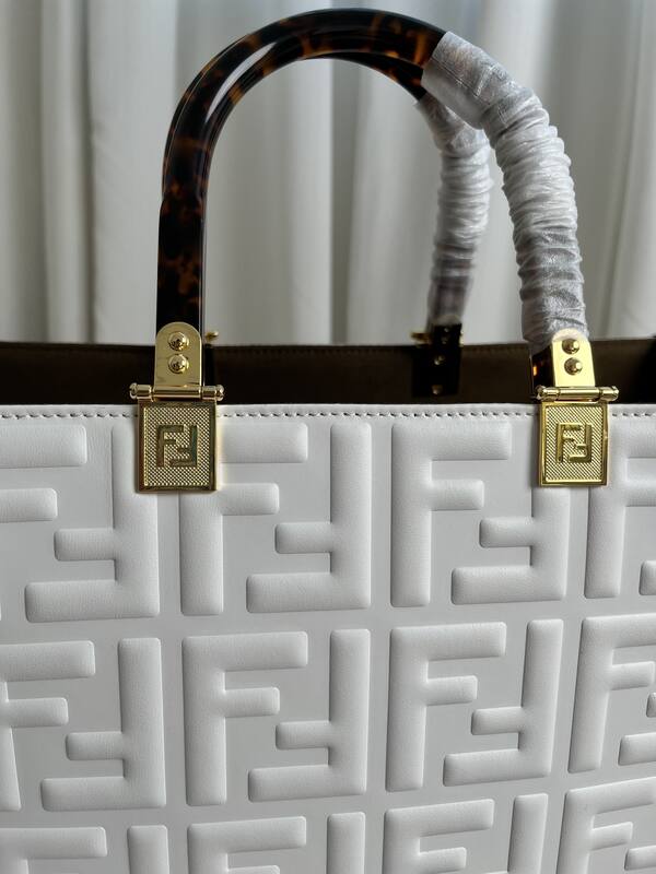 Fendi shoulder bag — Premium Replica