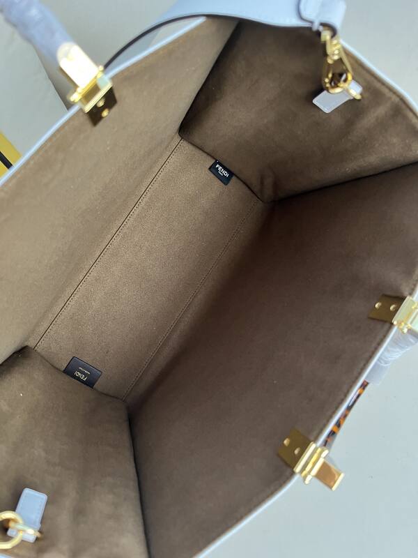 Fendi shoulder bag — Premium Replica