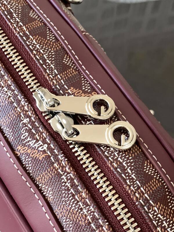 Goyard shoulder bag — Top Quality Replica