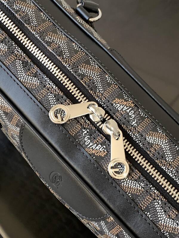 Goyard Black shoulder bag — AAA Quality Replica