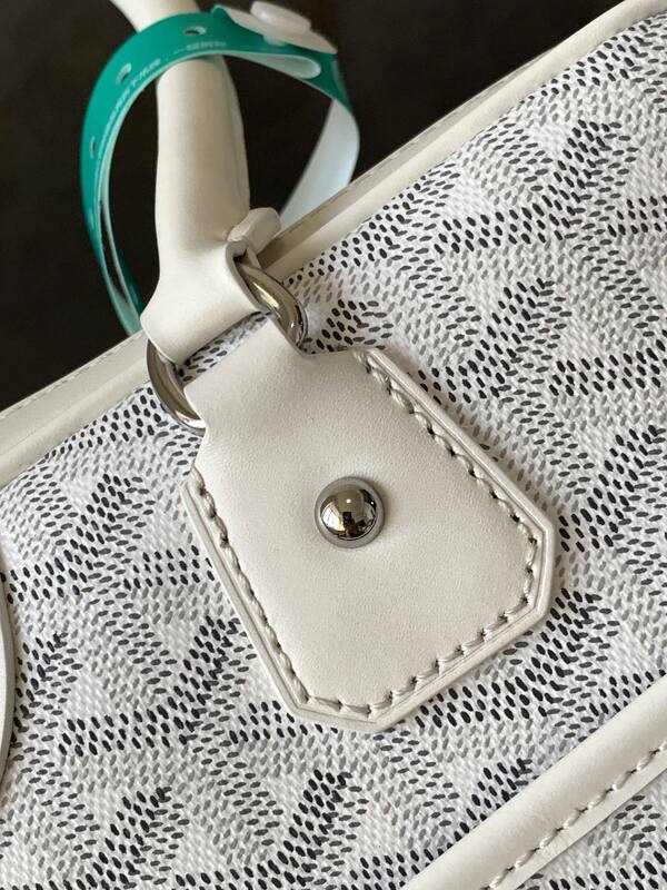 Goyard White shoulder bag — AAA Quality Replica