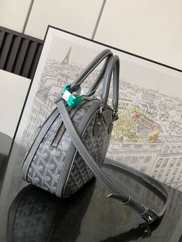 Goyard Grey 25x18x10cm shoulder bag Top Quality Replica