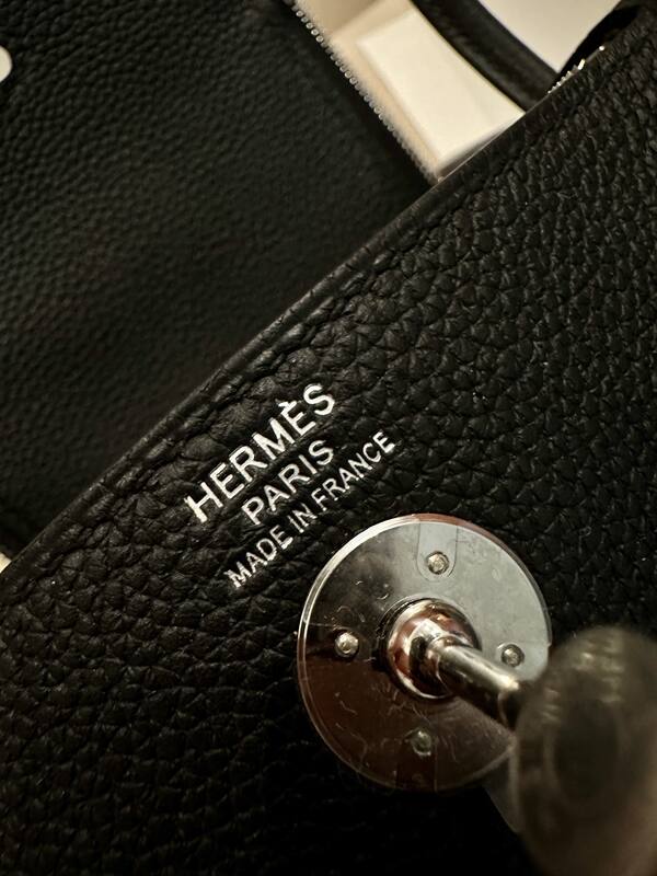 Hermes Lindy Mini Noir mini crossbody — Premium Replica