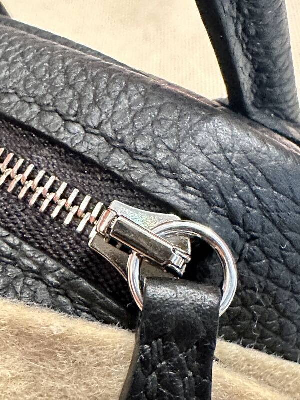Hermes Lindy Mini Noir mini crossbody — Premium Replica