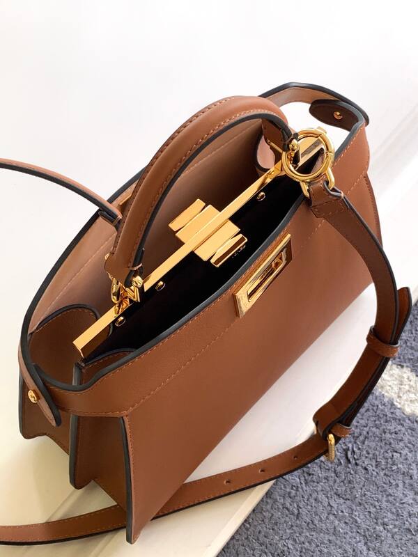 Fendi Peekaboo Brown 33x22x14cm shoulder bag — Top Quality Replica