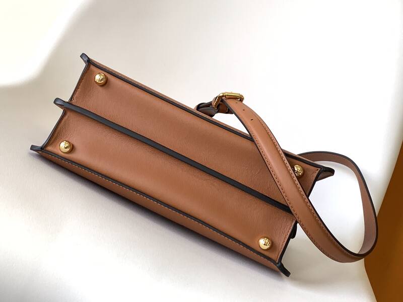 Fendi Peekaboo Brown 33x22x14cm shoulder bag — Top Quality Replica