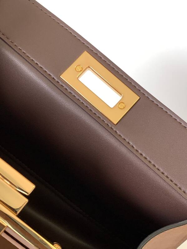 Fendi Peekaboo Brown 33x22x14cm shoulder bag — Top Quality Replica