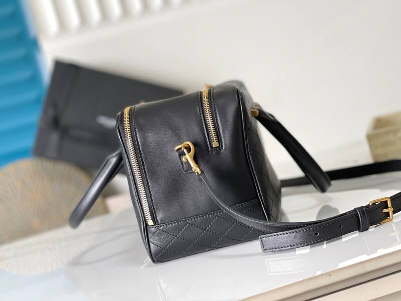 Saint Laurent everyday — 1:1 Replica