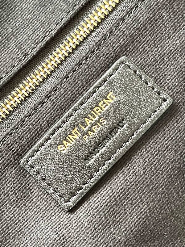 Saint Laurent everyday — 1:1 Replica