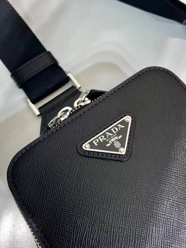 Prada Black 25x18x10cm shoulder bag — Premium Replica