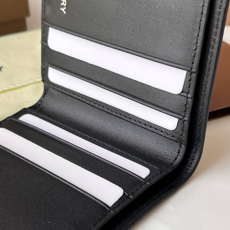 Burberry Black shoulder bag — Top Quality Replica